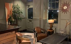 Four Stars Hotel